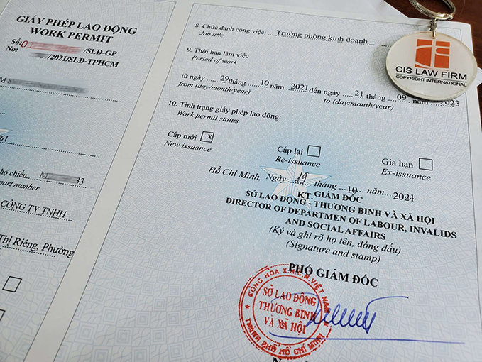 lam-work-permit-cho-nguoi-nuoc-ngoai