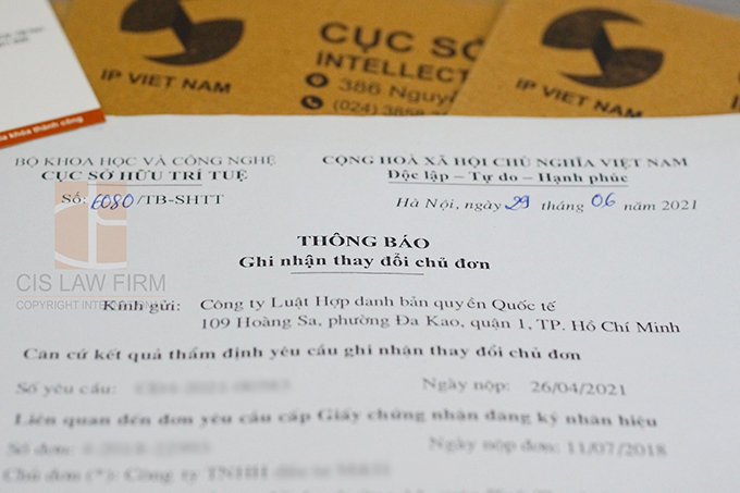 thong-bao-ghi-nhan-thay-doi-chu-don